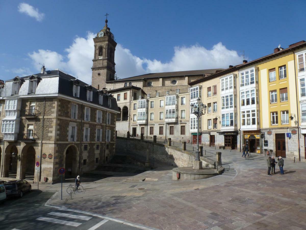 Hostal Del Arquitecto Vitoria-Gasteiz Eksteriør billede